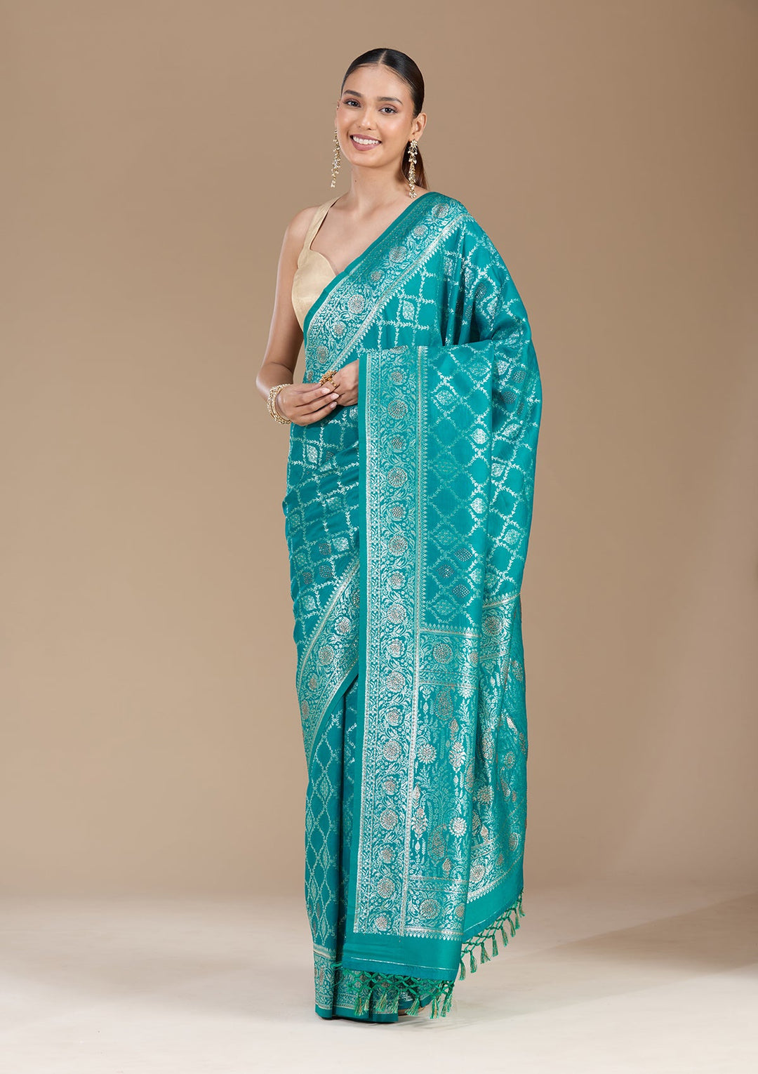 Peacock Green Stonework (Gold) Silk Saree-koskii