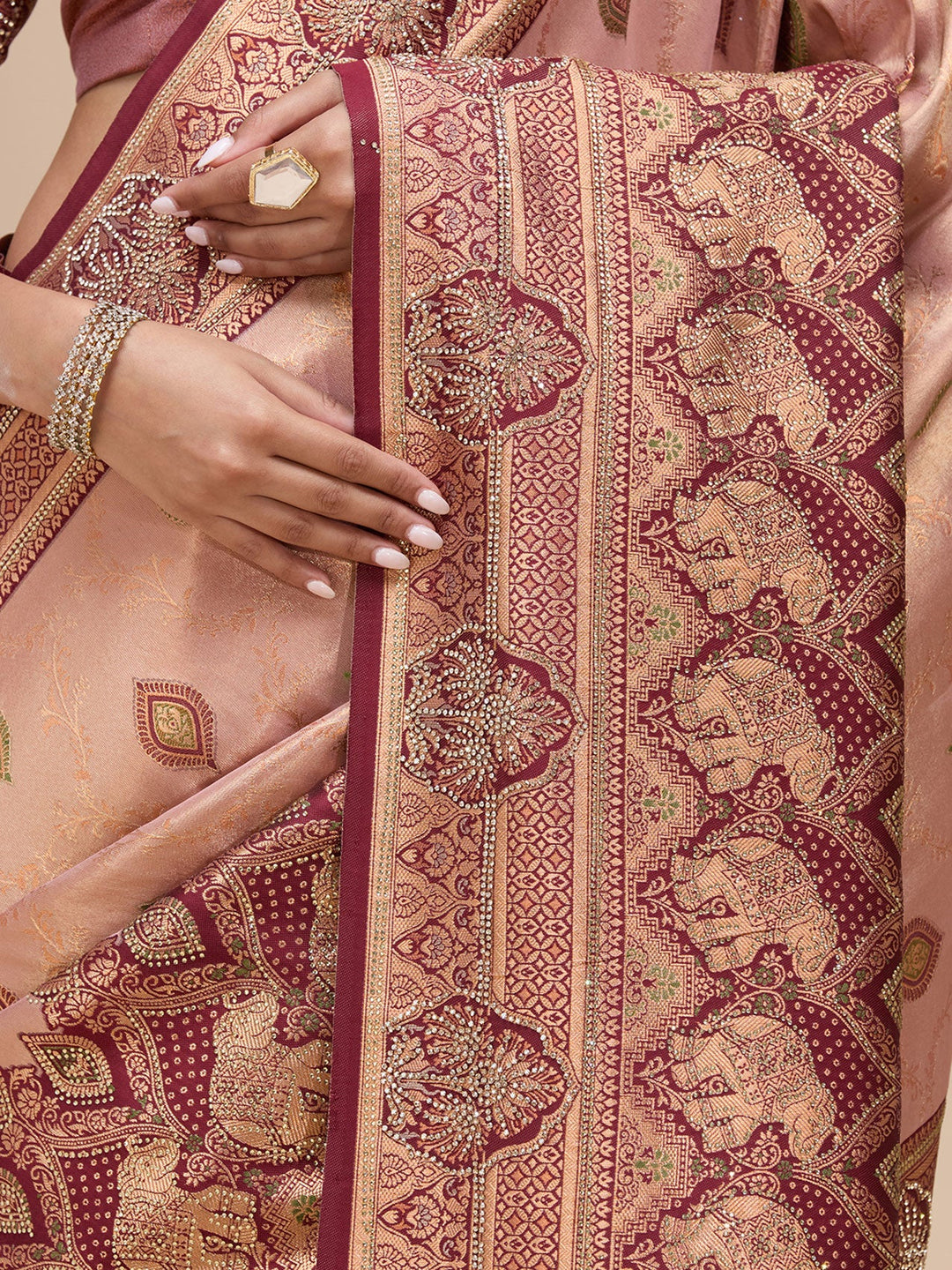Baby Pink Aariwork Art Silk Silk_Saree