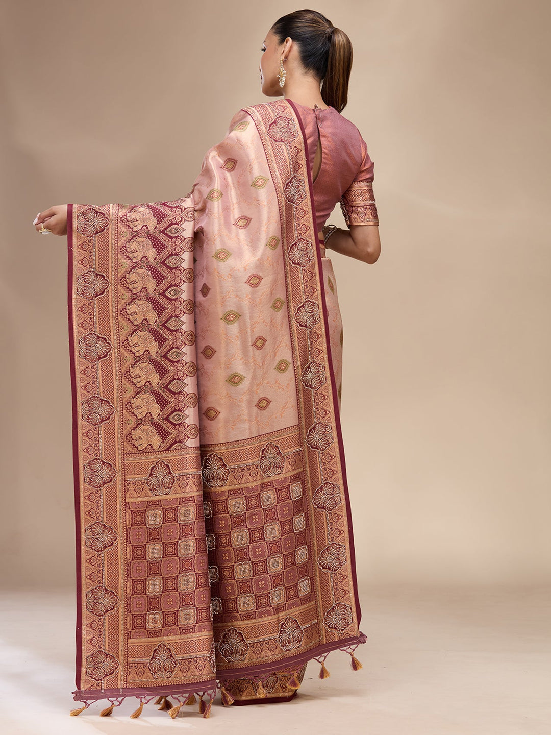 Baby Pink Aariwork Art Silk Silk_Saree