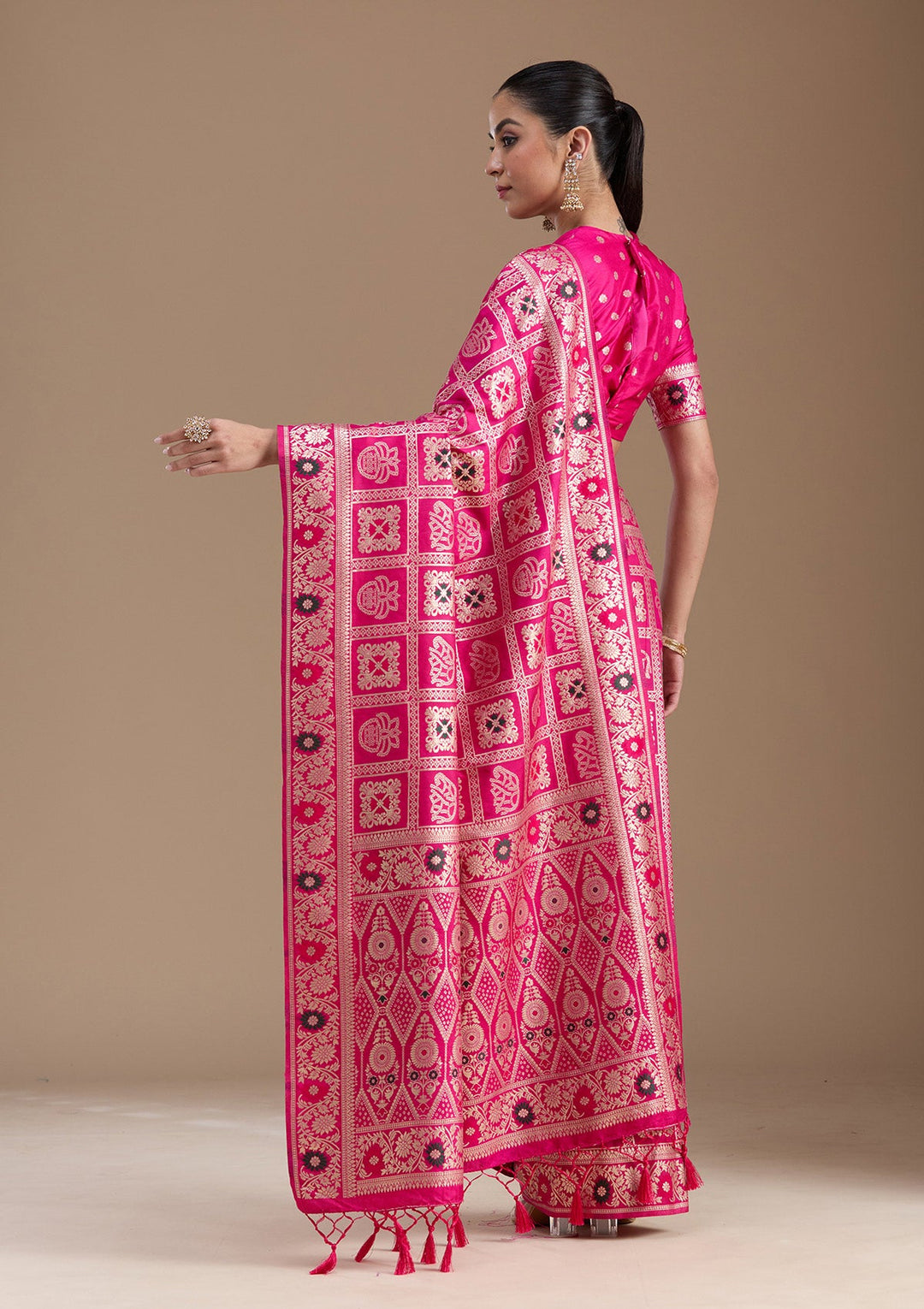 Magenta Pink Kanjivaram Silk Saree-koskii