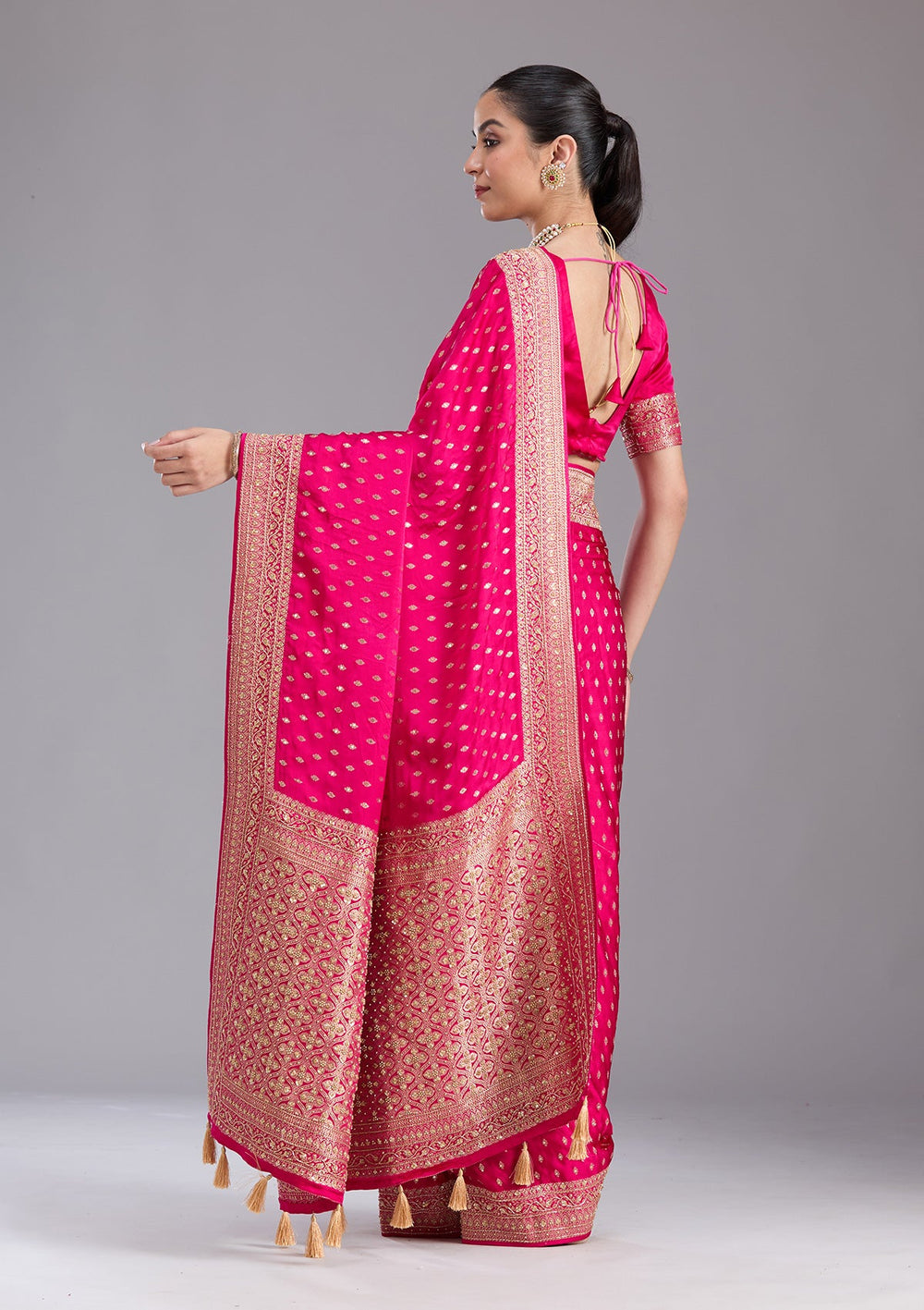 Rani Pink Aariwork Silk Saree-koskii