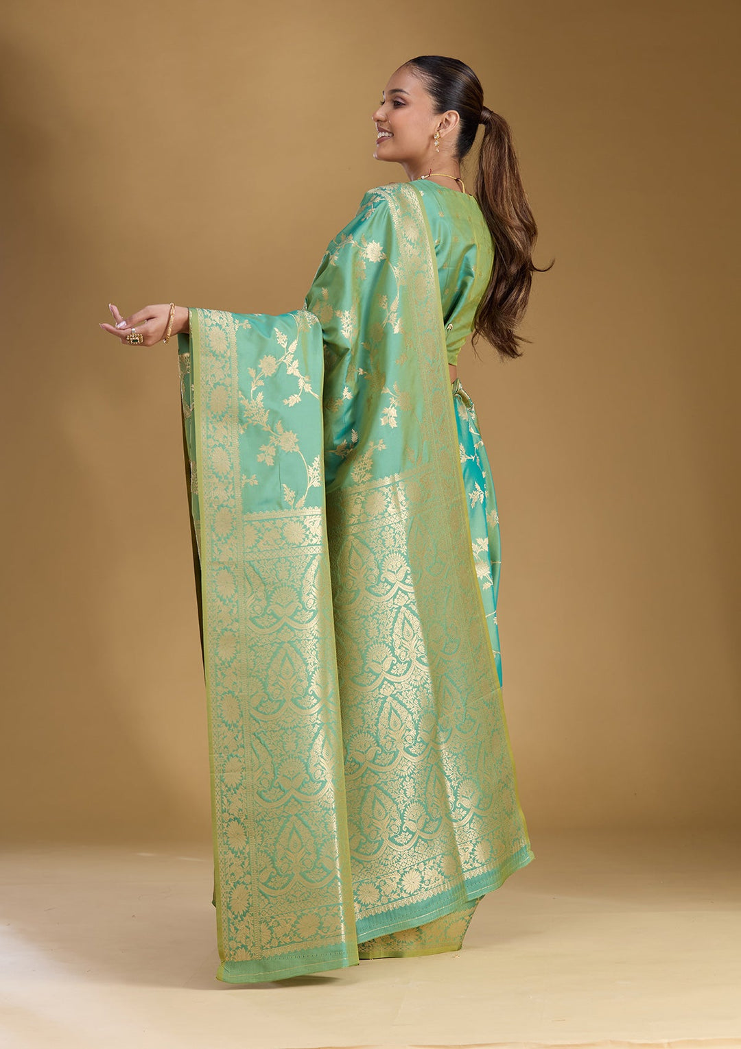 Green Zariwork (Gold) Art Silk Silk_Saree