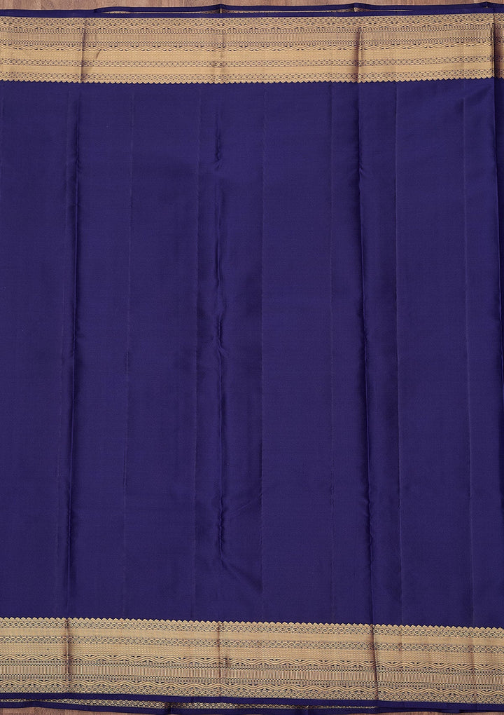 Parrot Green Zariwork (Gold) Silk Silk_Saree