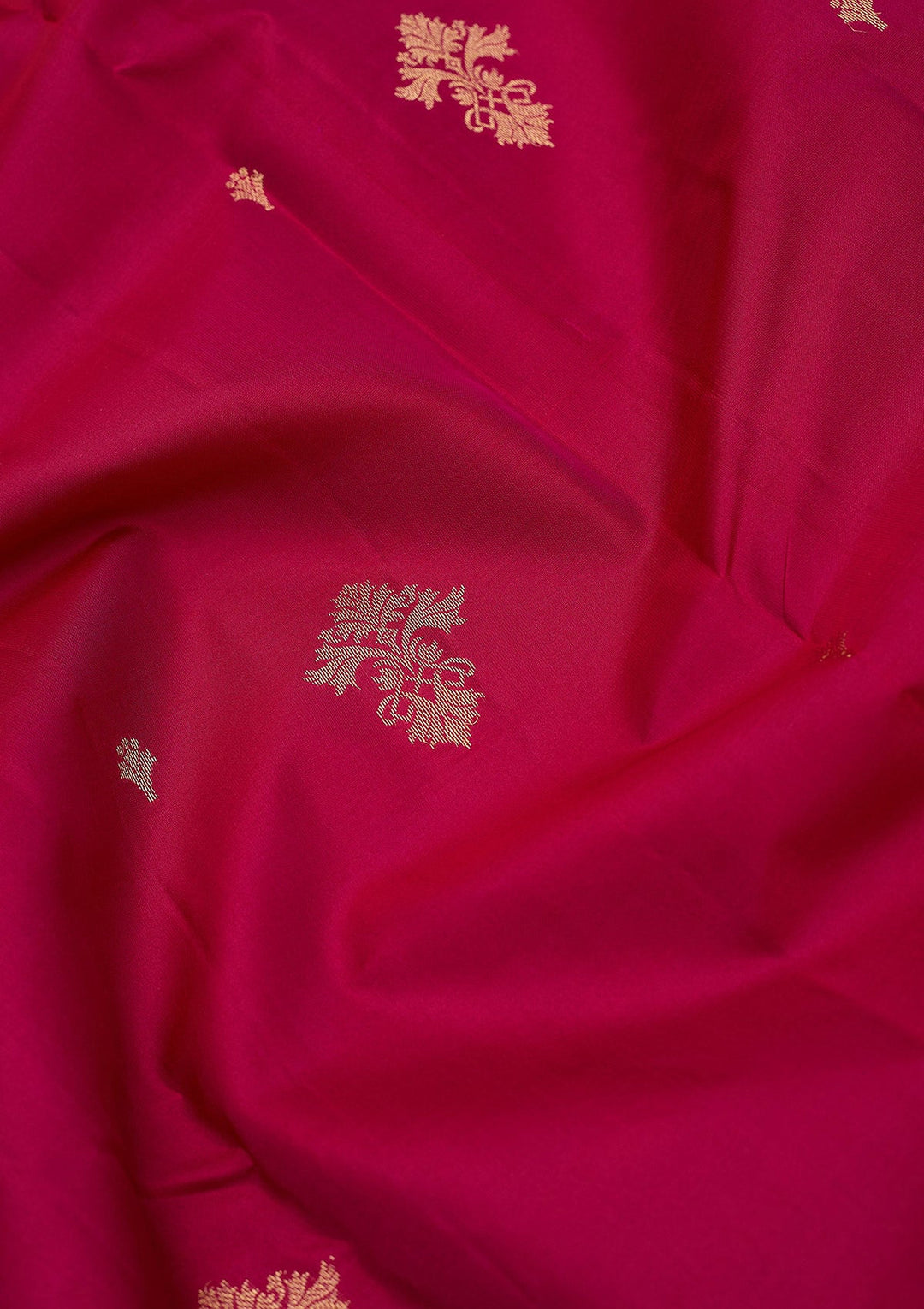 Magenta Pink Zariwork (Gold) Silk Silk_Saree