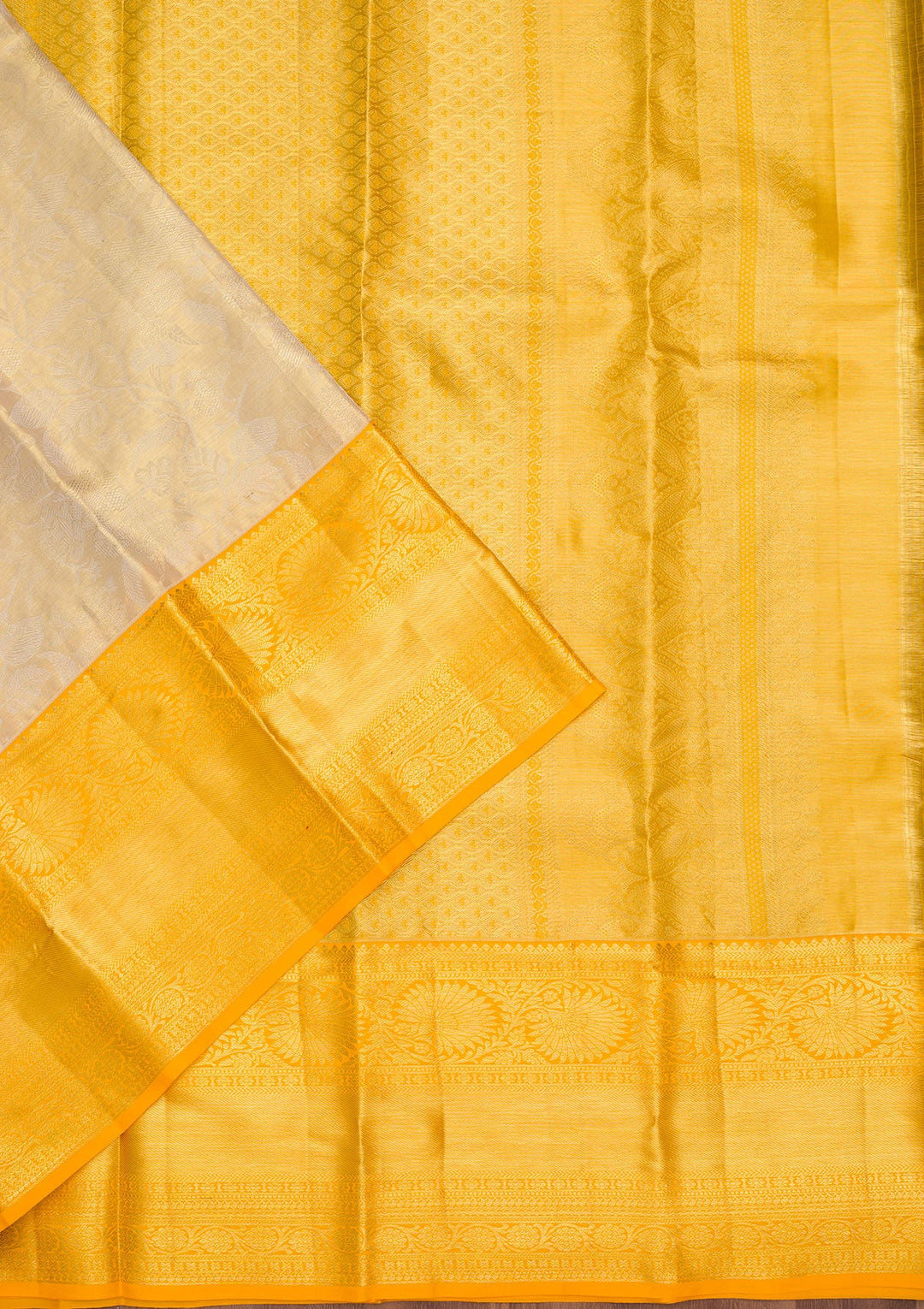 Gold Zariwork Tissue Silk Saree-Koskii
