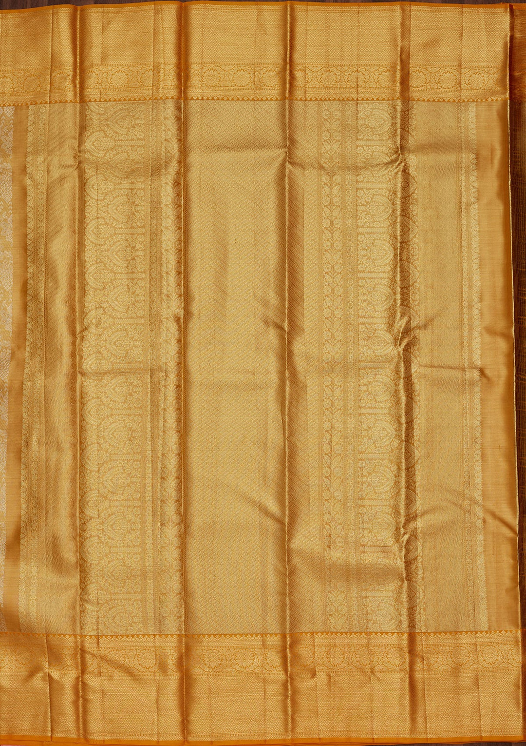 Gold Zariwork Tissue Silk Saree-Koskii