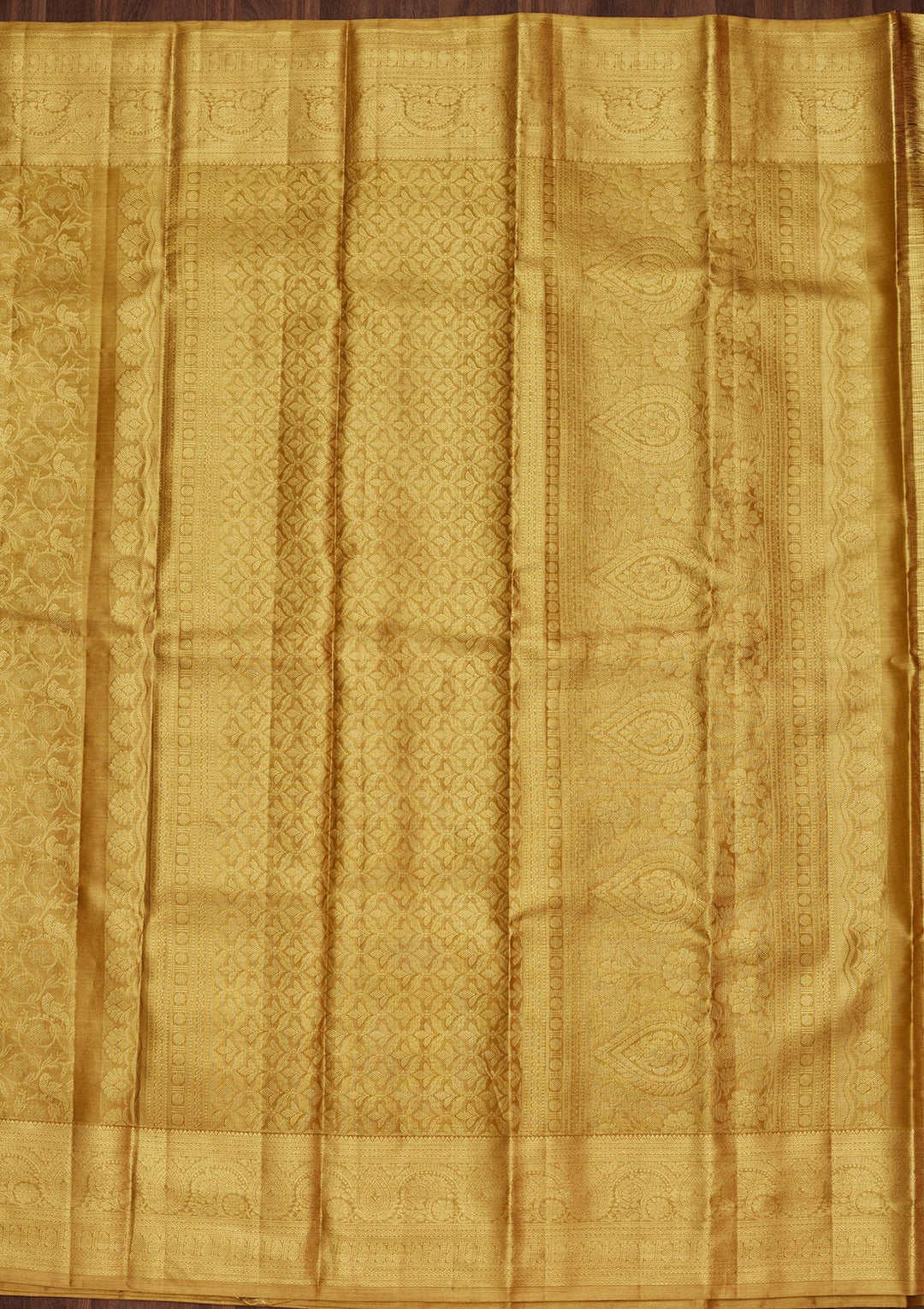 Gold Zariwork Tissue Silk Saree-Koskii