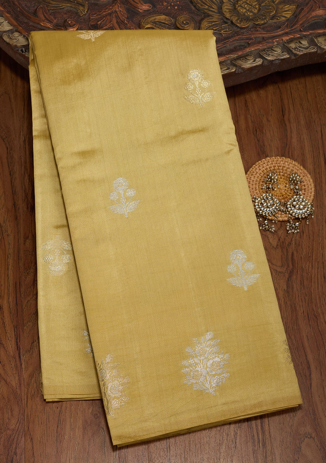 Cream Zariwork Pure Silk Saree-koskii