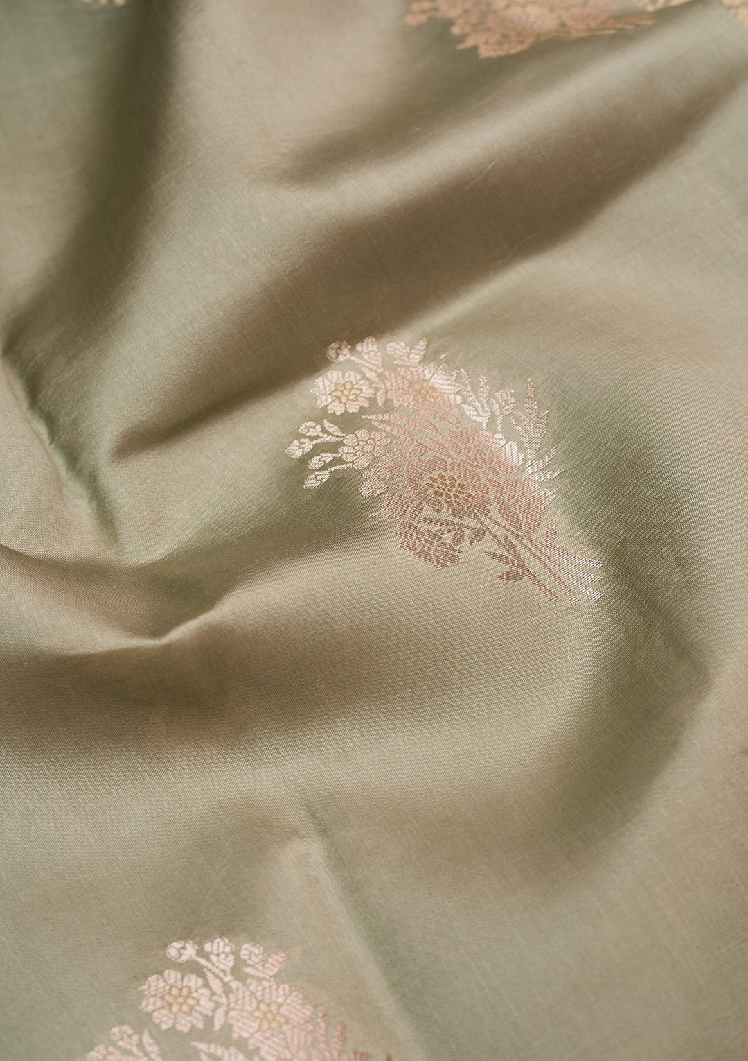 Pista Green Zariwork Silk Silk_Saree