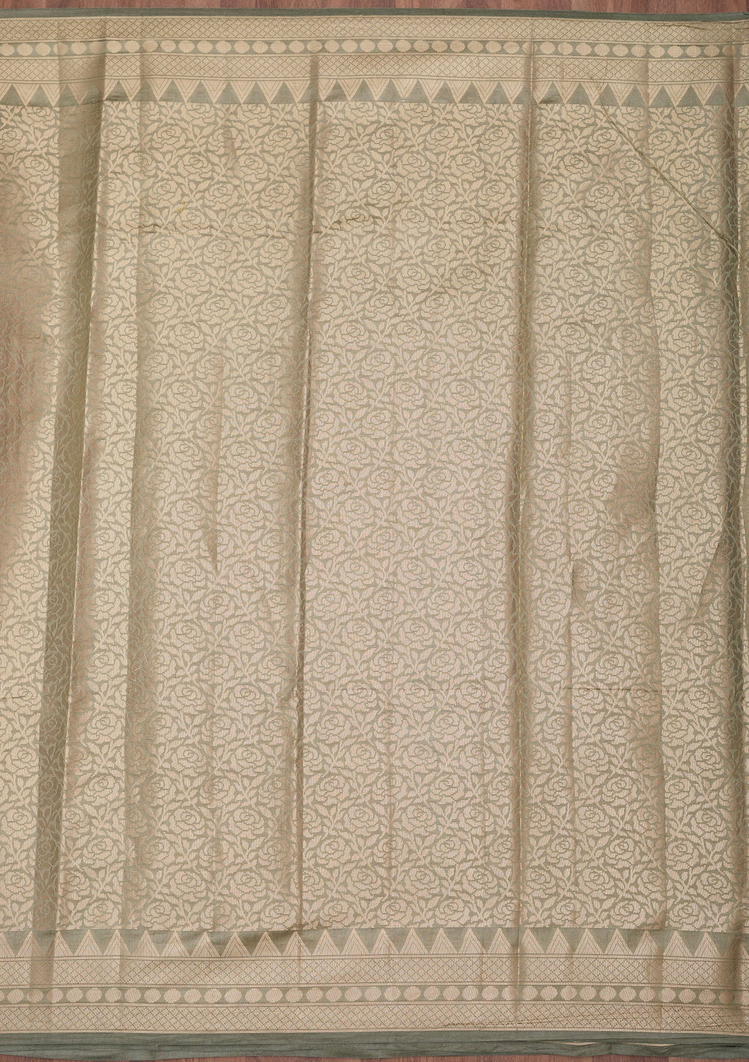 Light Grey Zariwork Pure Silk Saree