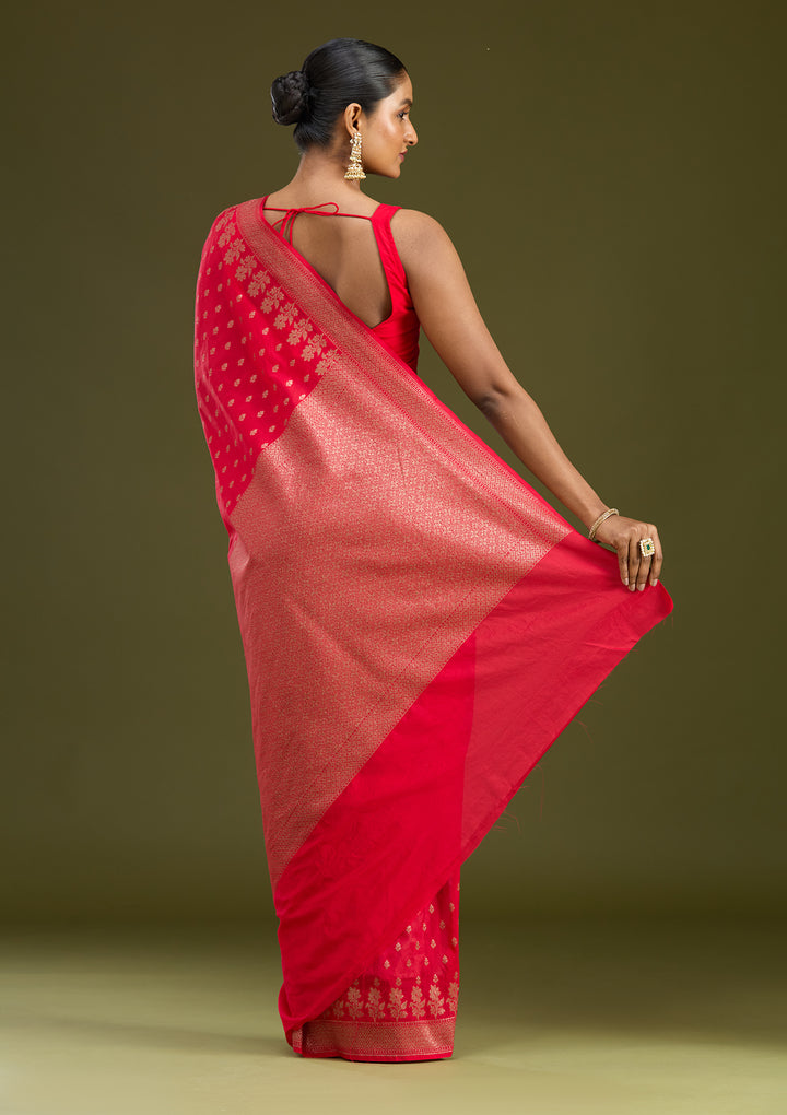 Magenta Pink Zariwork (Gold) Silk Silk Saree