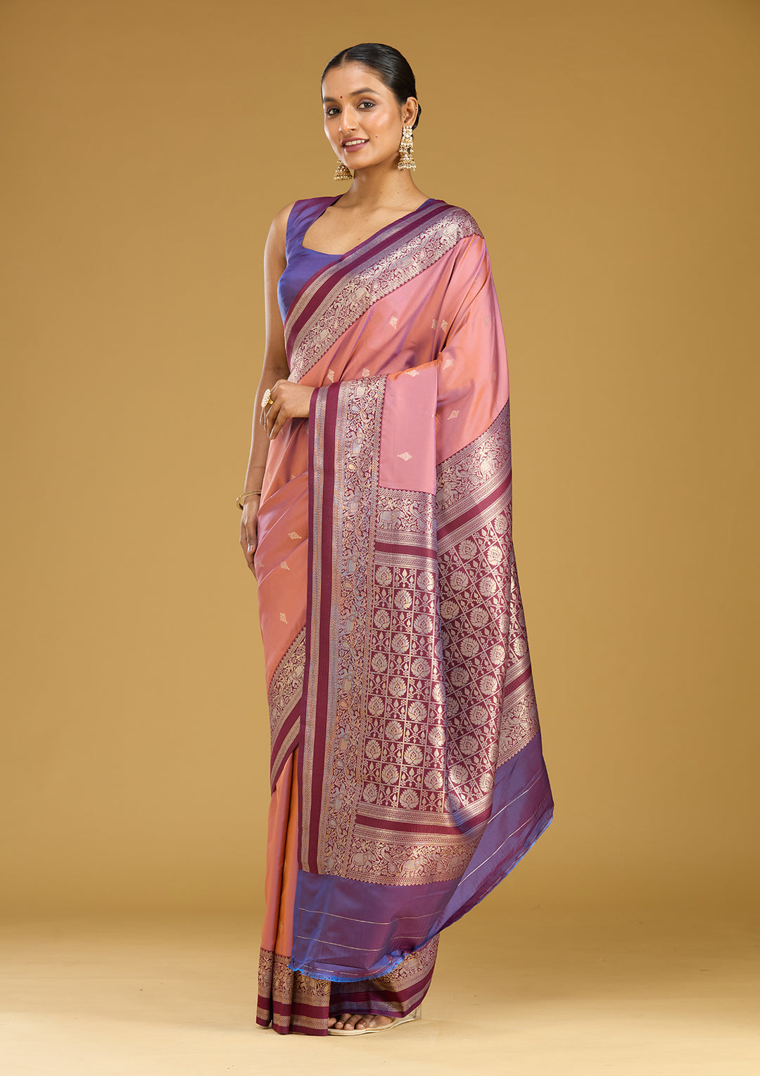 Onion Pink Zariwork (Gold) Silk Silk Saree