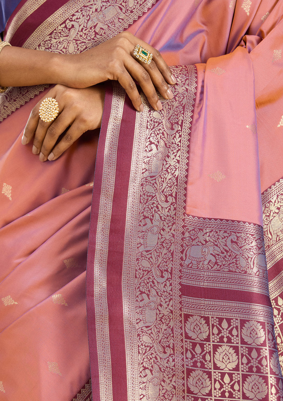 Onion Pink Zariwork (Gold) Silk Silk Saree