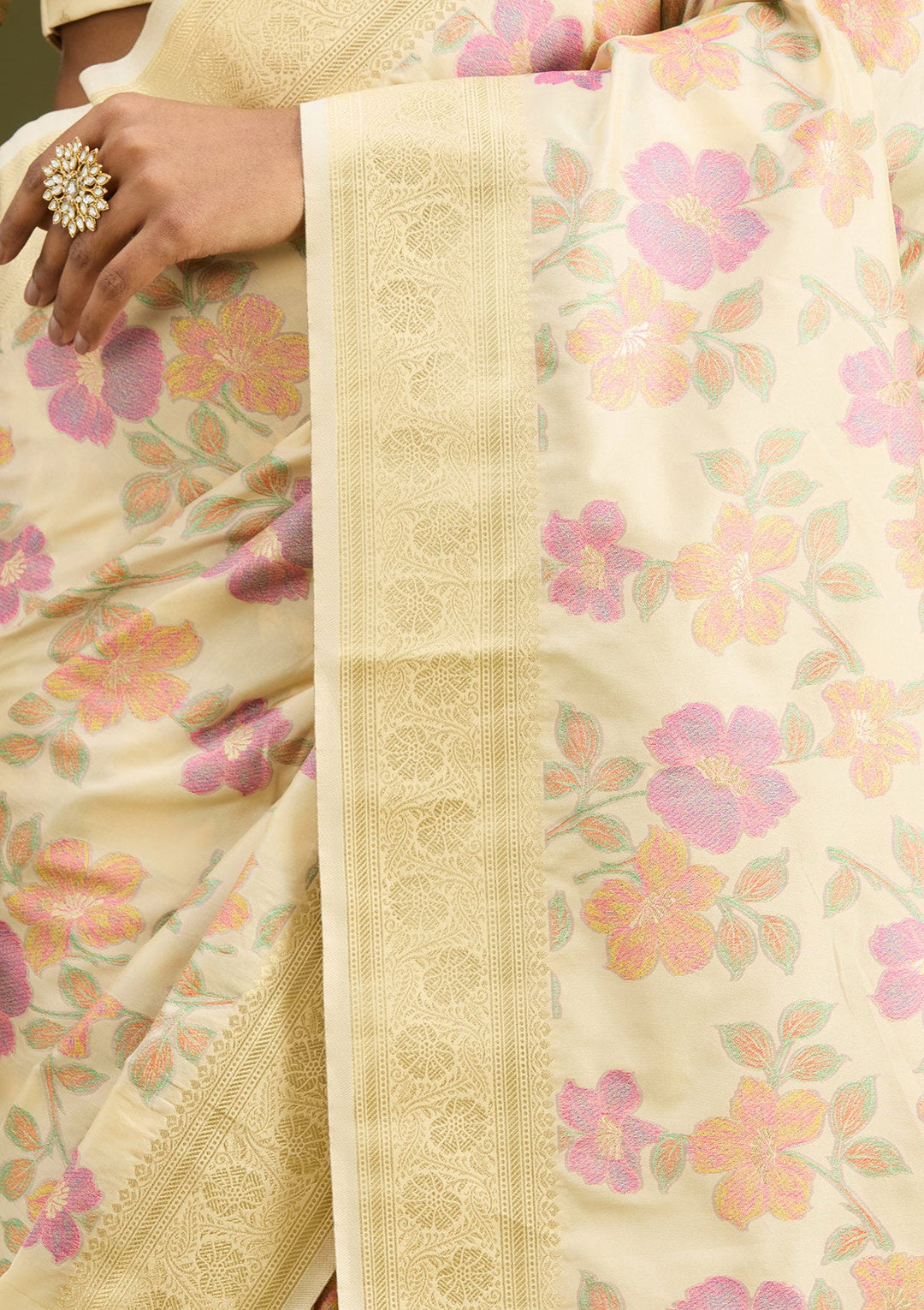 Cream Zariwork (Gold) Art Silk Silk Saree