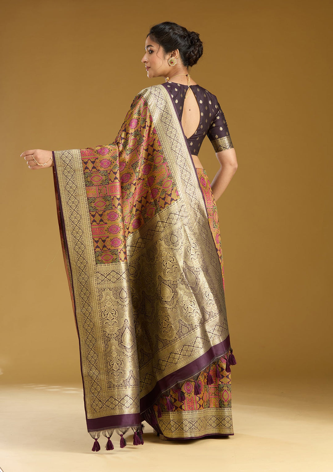 Black Zariwork (Gold) Art Silk Silk Saree