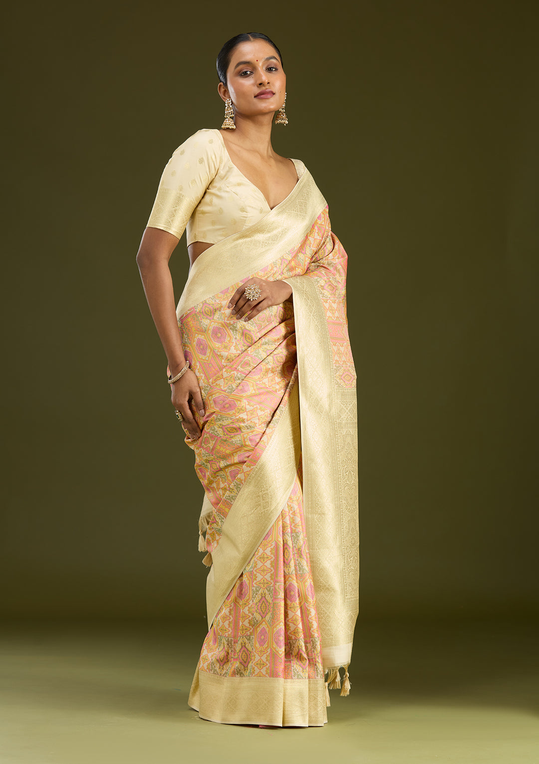 Cream Zariwork (Gold) Art Silk Silk Saree