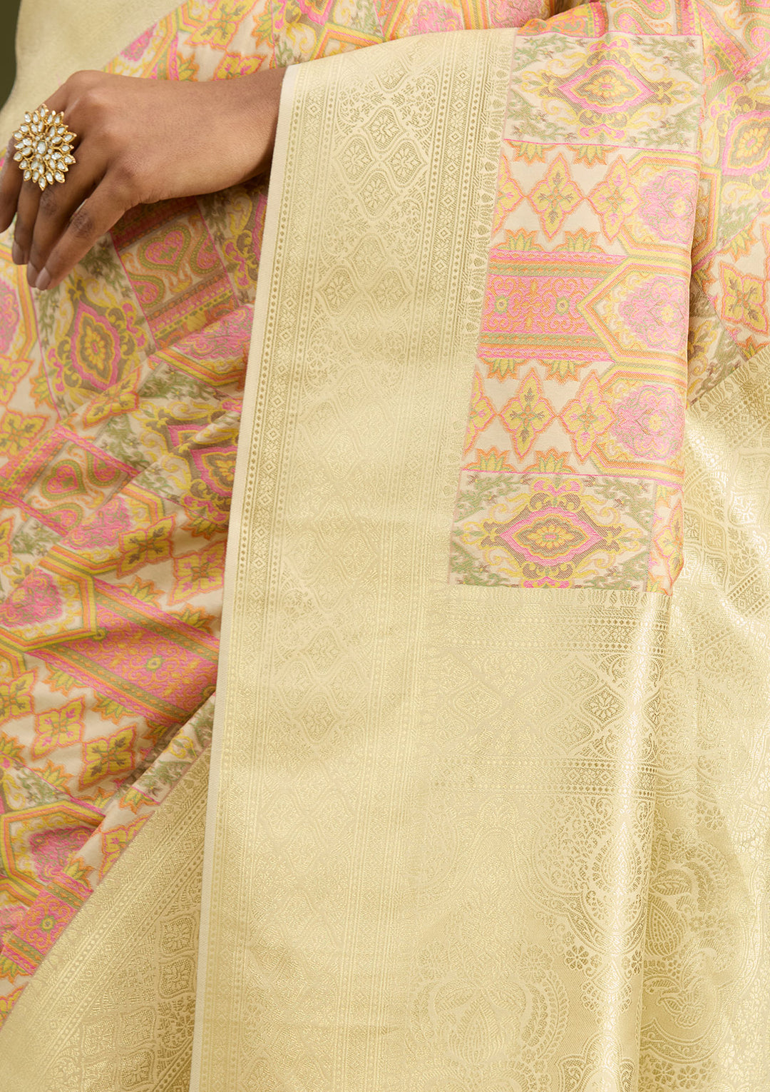 Cream Zariwork (Gold) Art Silk Silk Saree