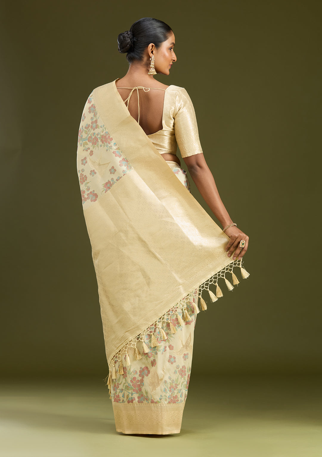 Cream Zariwork (Silver) Art Silk Silk Saree