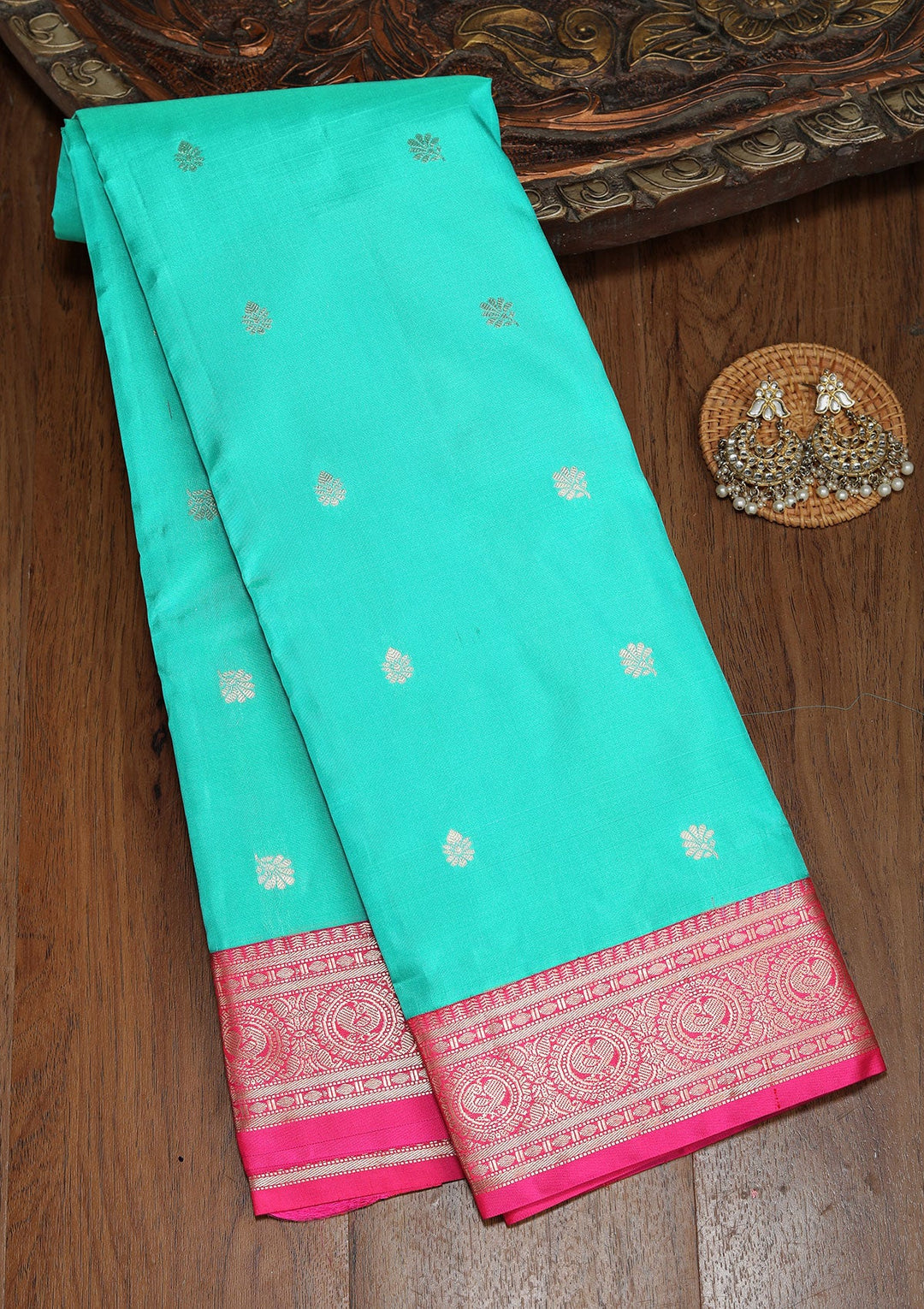 Peacock Green Zariwork Pure Silk Saree