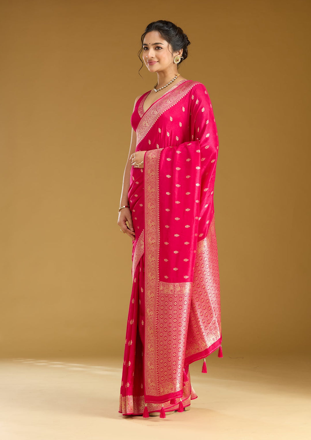 Rani Pink Zariwork (Gold) Silk Silk Saree