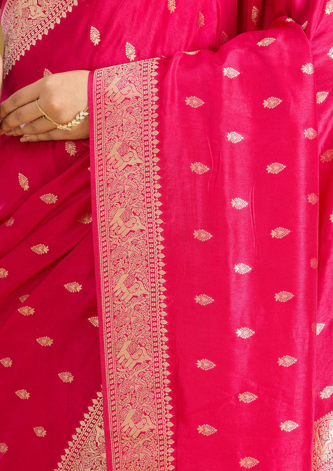 Rani Pink Zariwork (Gold) Silk Silk Saree