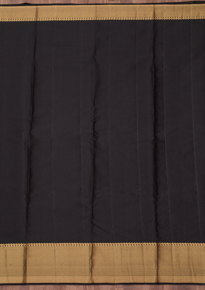 Lavender Zariwork (Gold) Silk Silk_Saree
