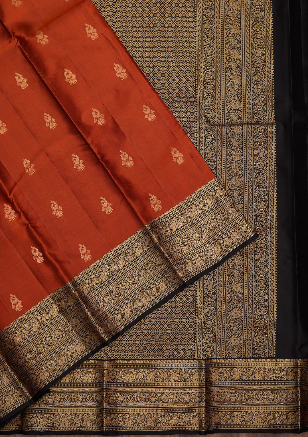 Red Zariwork (Gold) Pure Silk Silk_Saree