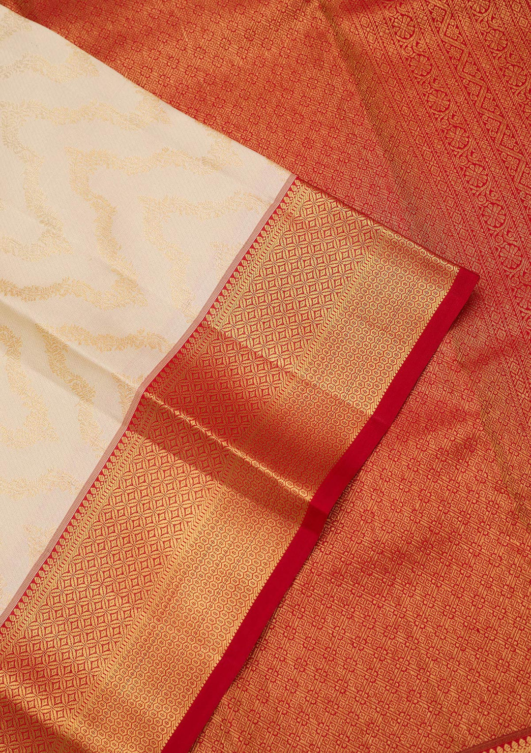 Cream Zariwork (Gold) Pure Silk Silk_Saree