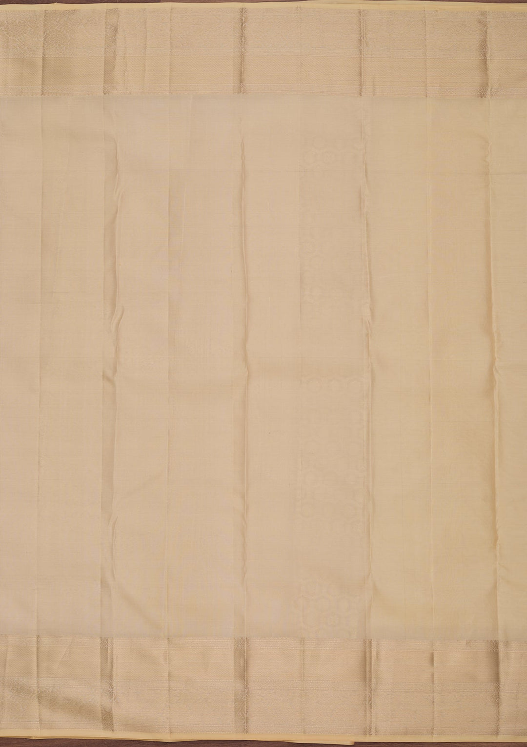 Cream Silk Jaal Silver Zariwork Saree With Matching Blouse Piece