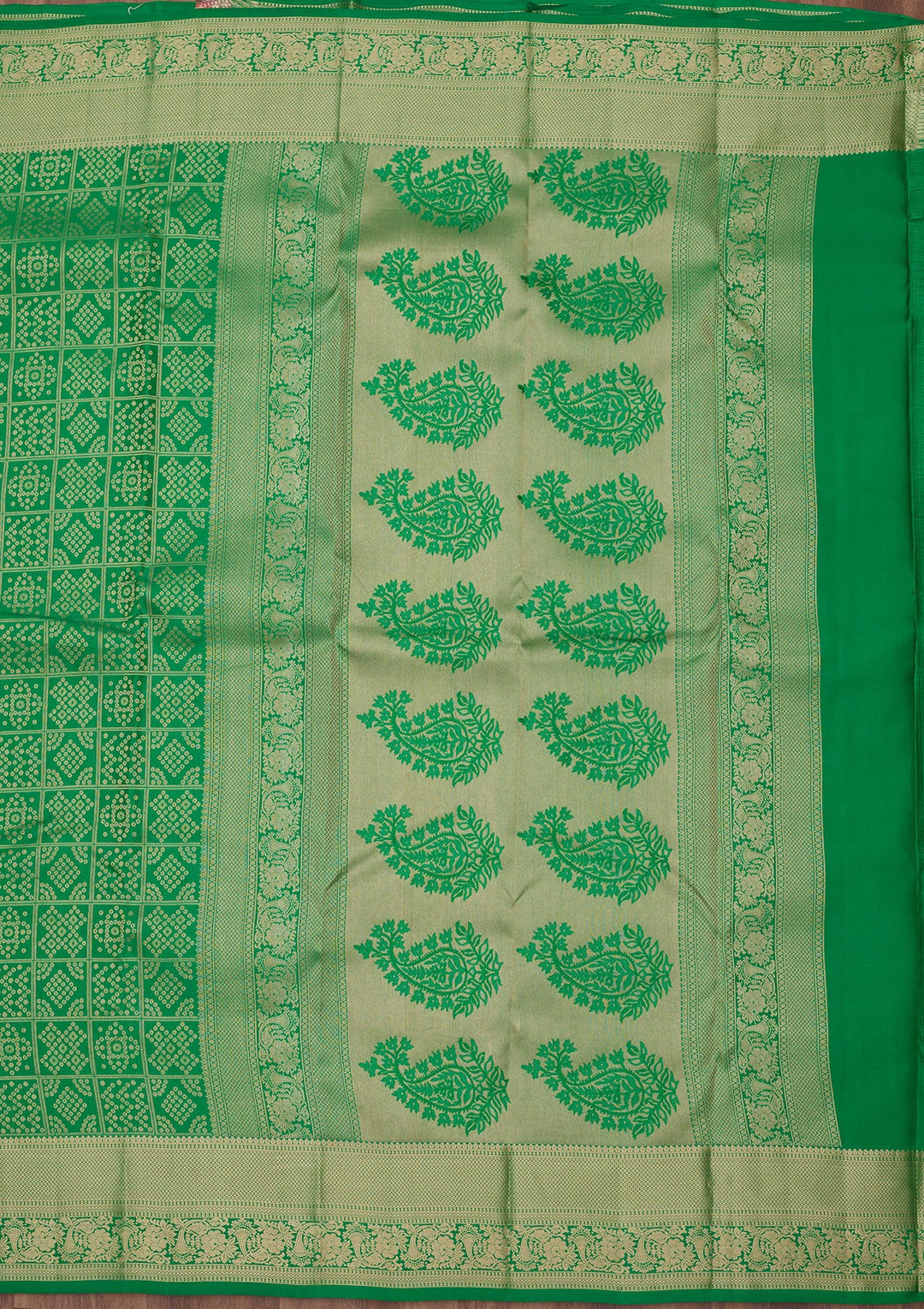 Green Zariwork (Gold) Silk Saree