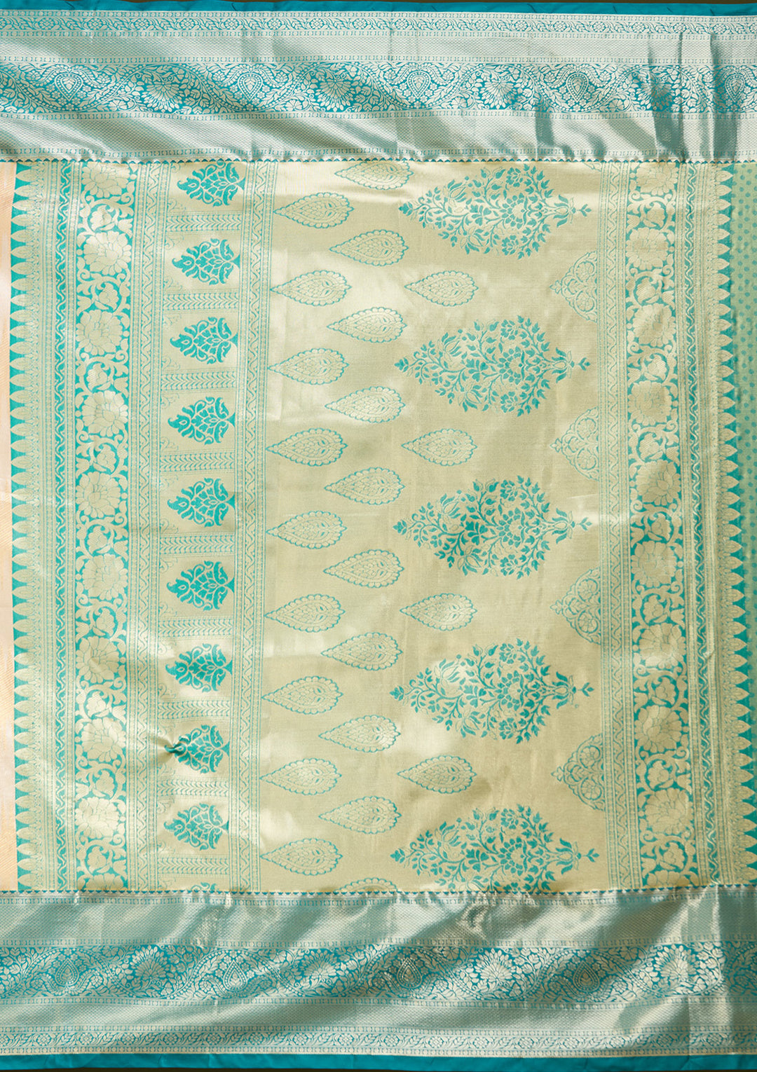 Gold Zariwork (Gold) Silk Silk Saree