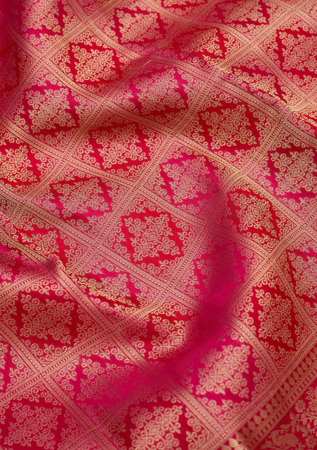 Rani Pink Zariwork (Gold) Silk Silk Saree