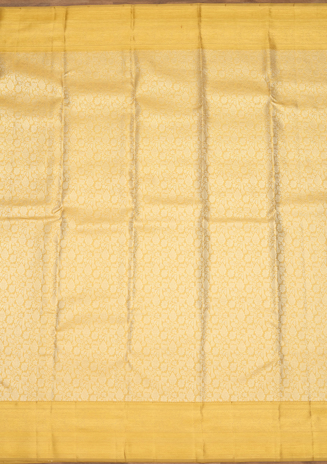 Gold Zariwork (Gold) Silk Silk Saree