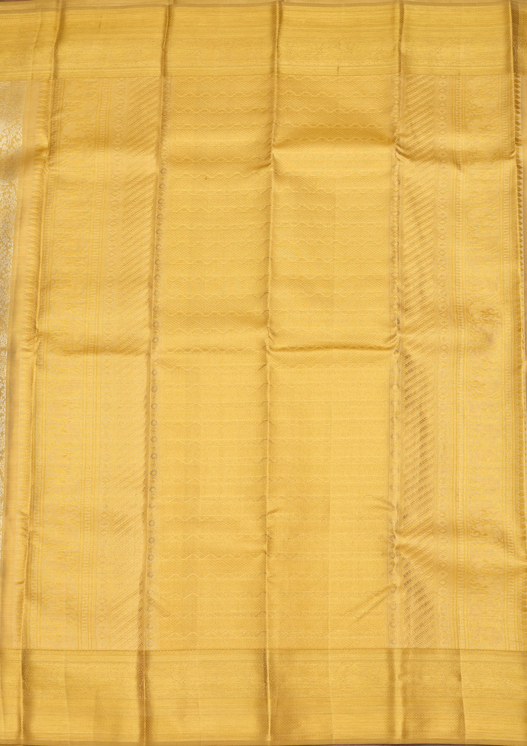 Gold Zariwork (Gold) Silk Silk Saree