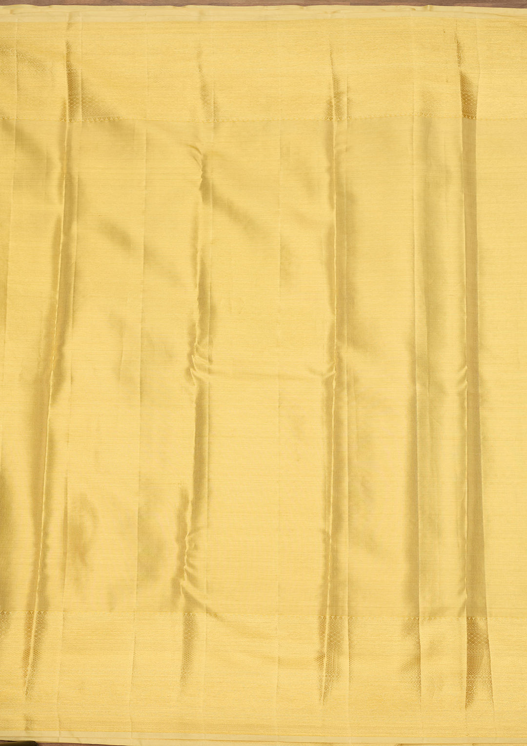 Gold Zariwork (Gold) Silk Silk Saree