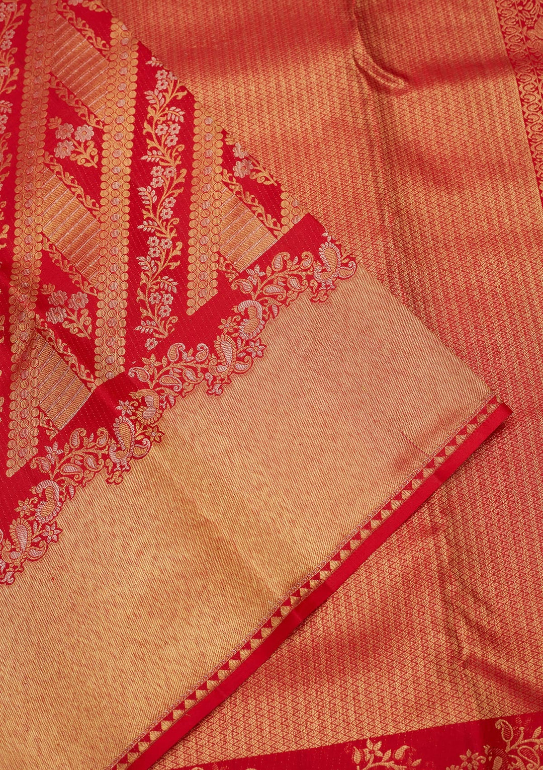 Red Zariwork (Gold) Pure Silk Saree