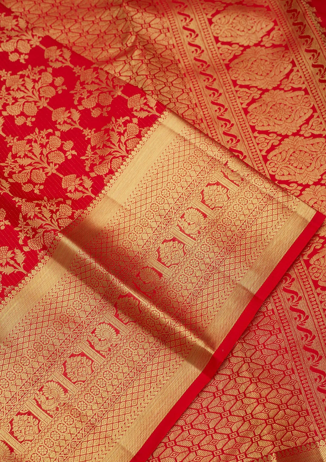 Red Zariwork (Gold) Pure Silk Saree