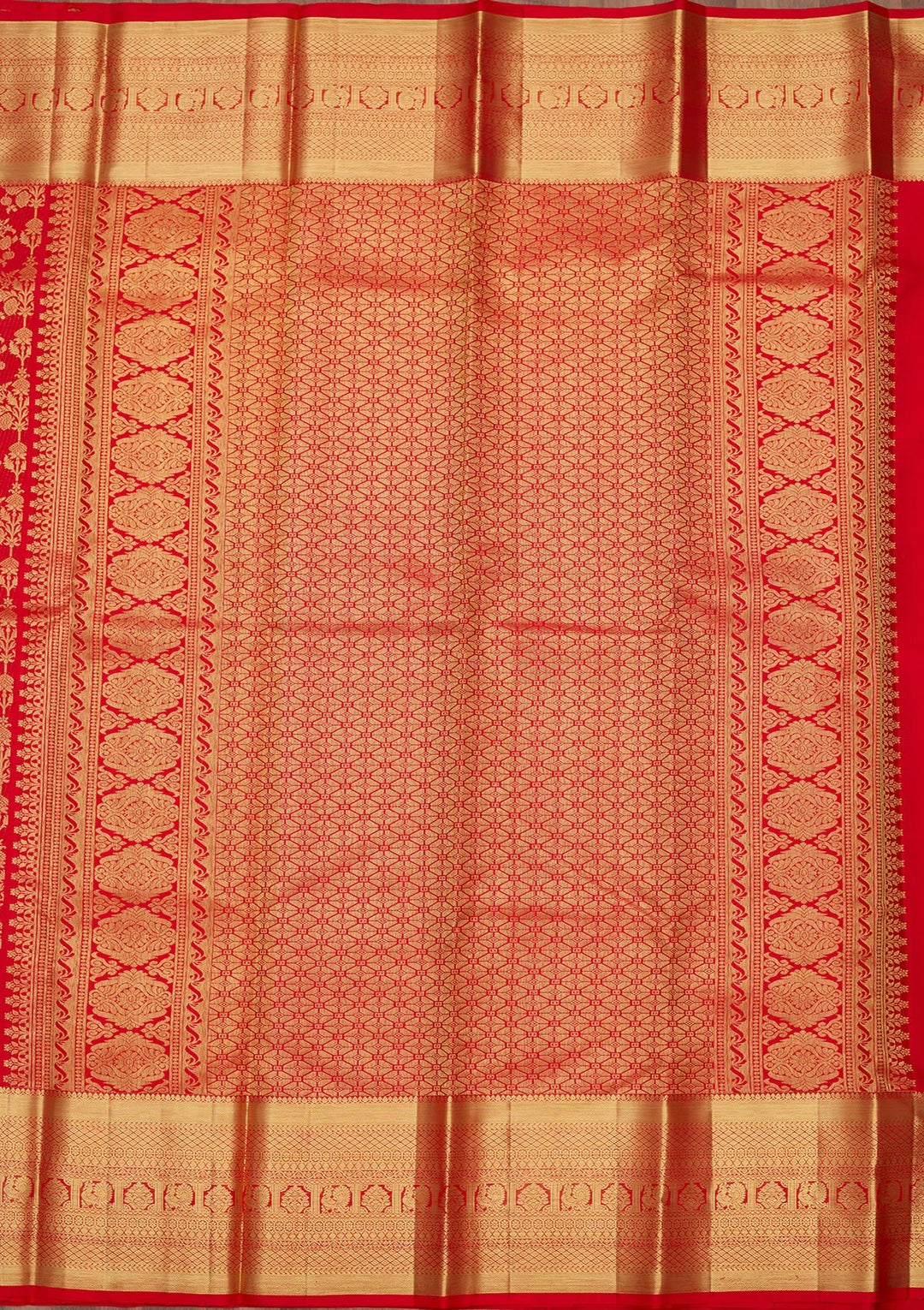 Red Zariwork (Gold) Pure Silk Saree