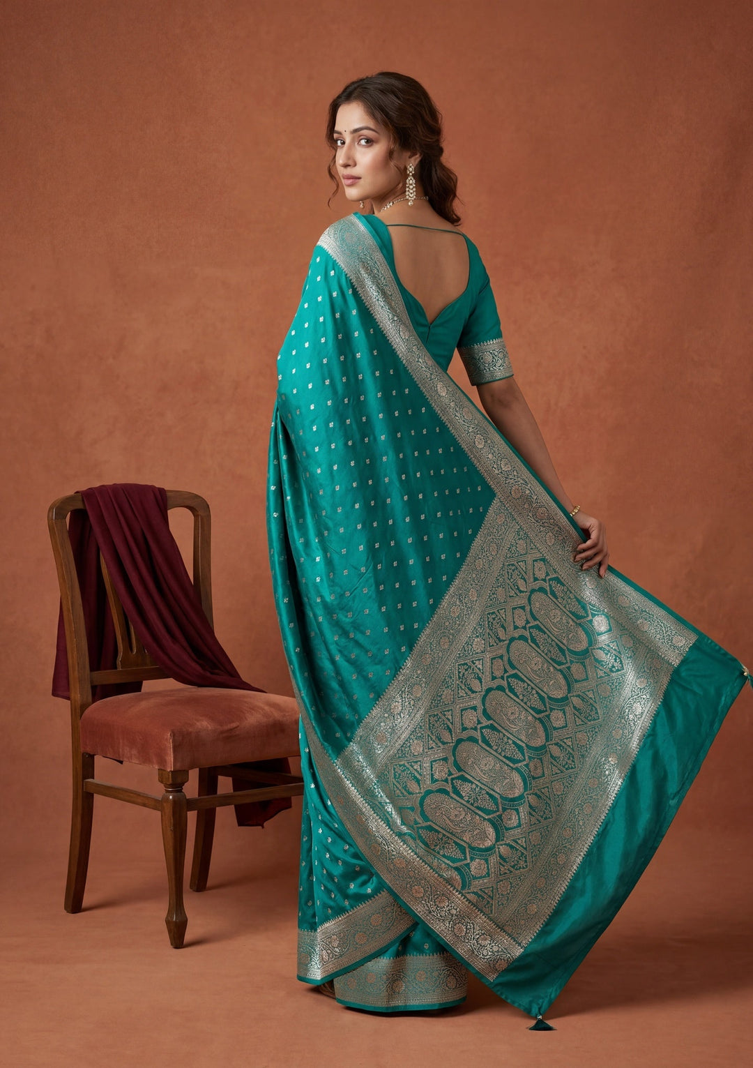 Rama Green Silk Buti Gold Stonework Saree With Matching Blouse Piece