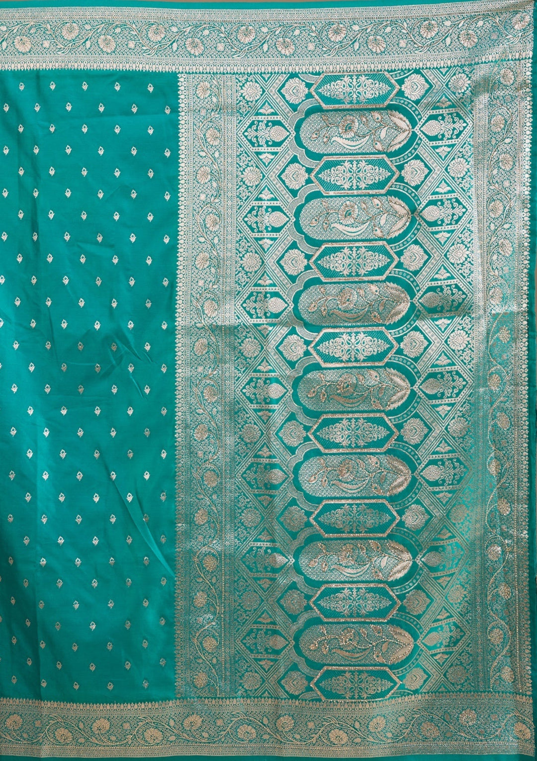 Rama Green Silk Buti Gold Stonework Saree With Matching Blouse Piece