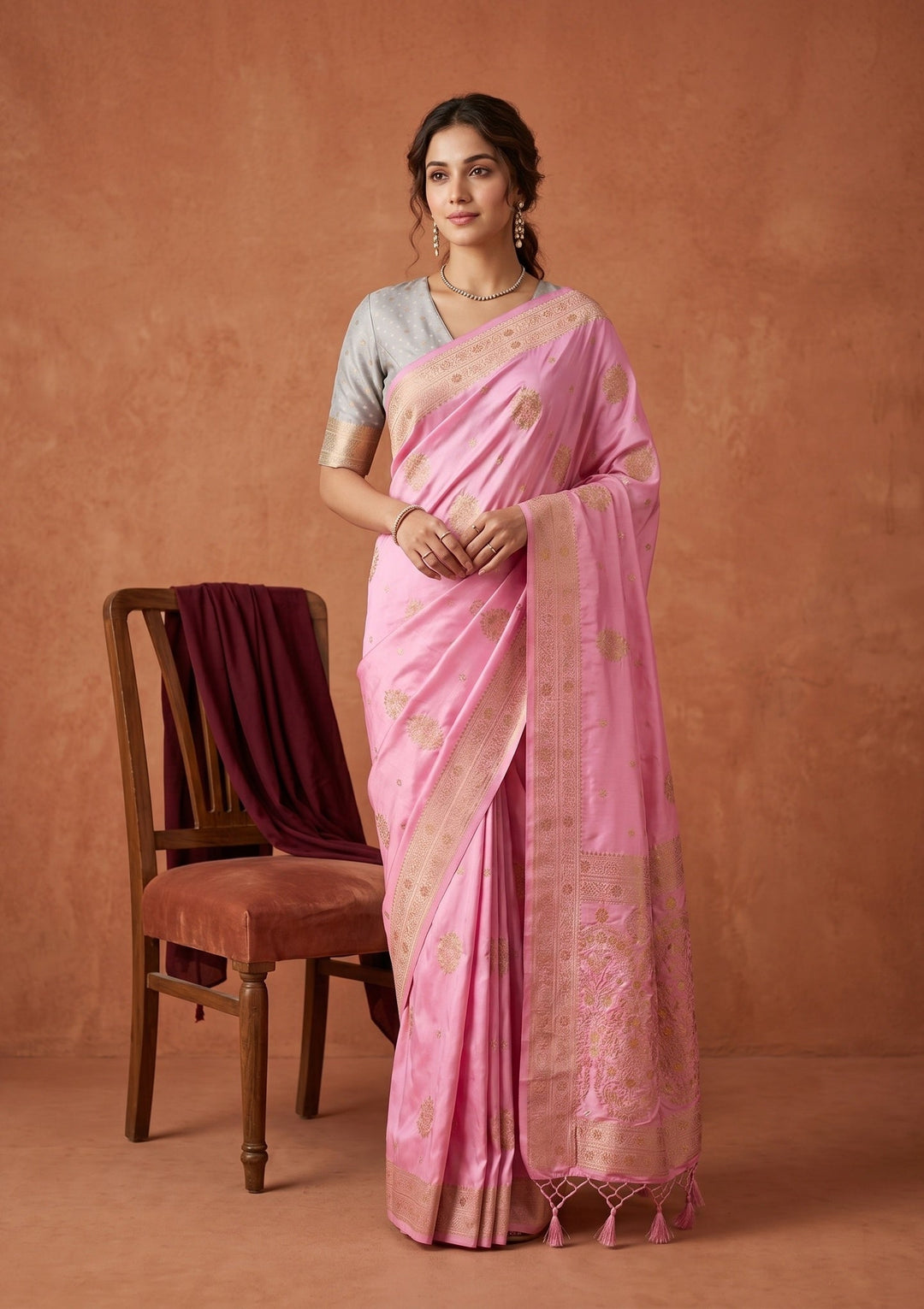 Baby Pink Silk Buti Saree With Matching Blouse Piece
