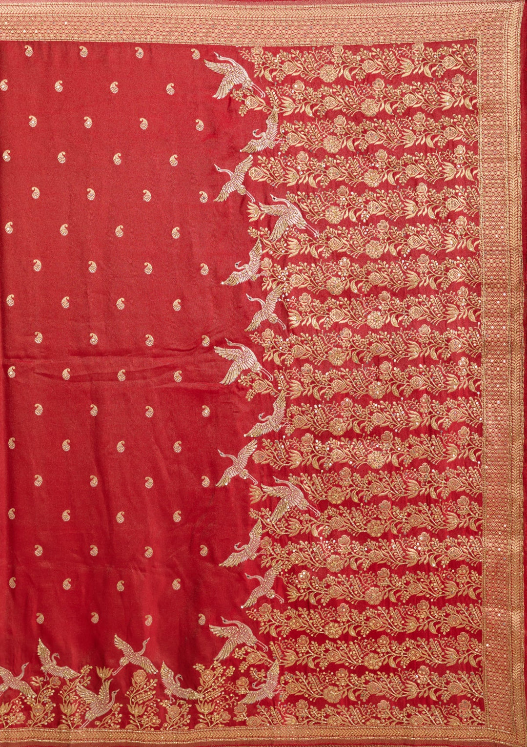 Red Silk Buti Cutdana Saree With Matching Blouse Piece