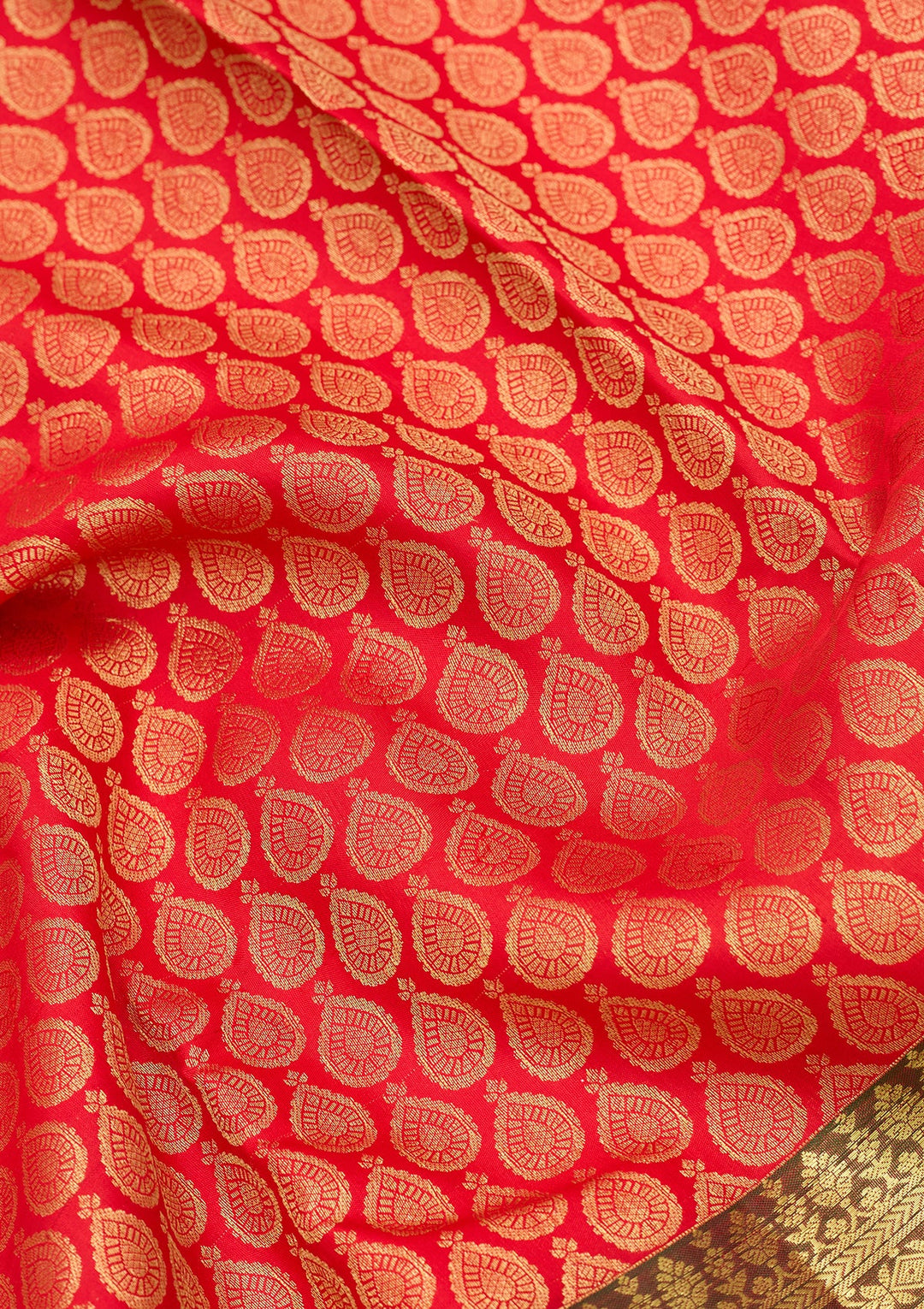 Red Silk Jaal Saree With Matching Blouse Piece