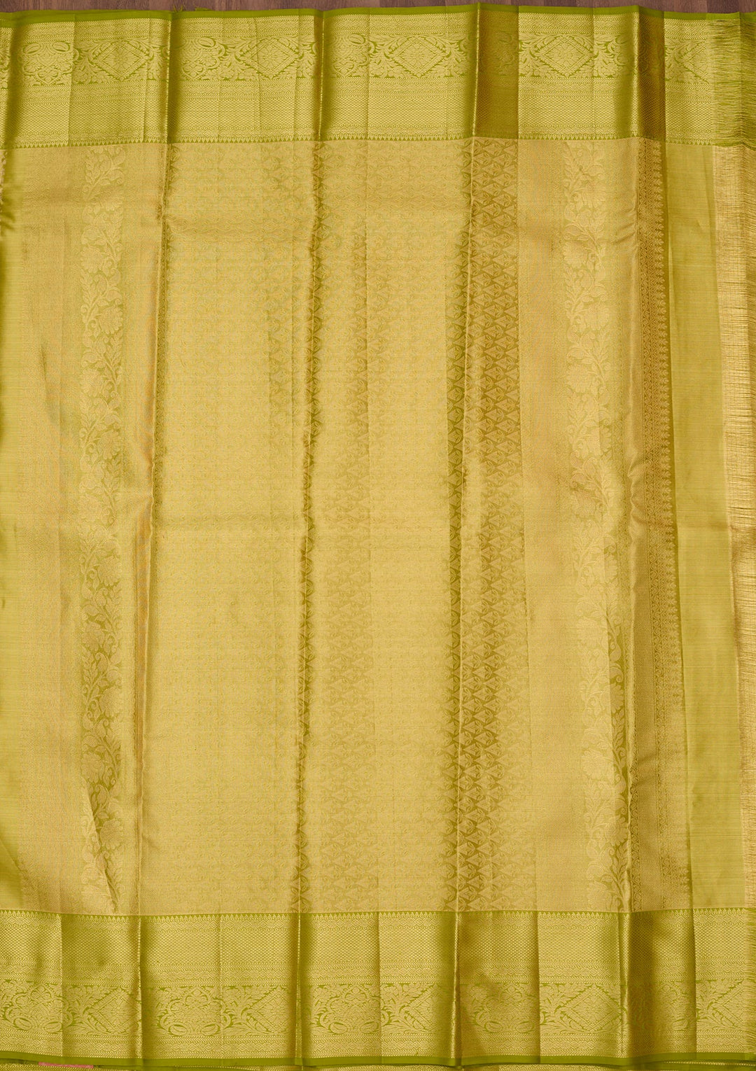 Parrot Green Dharmavaram Pure Silk Saree