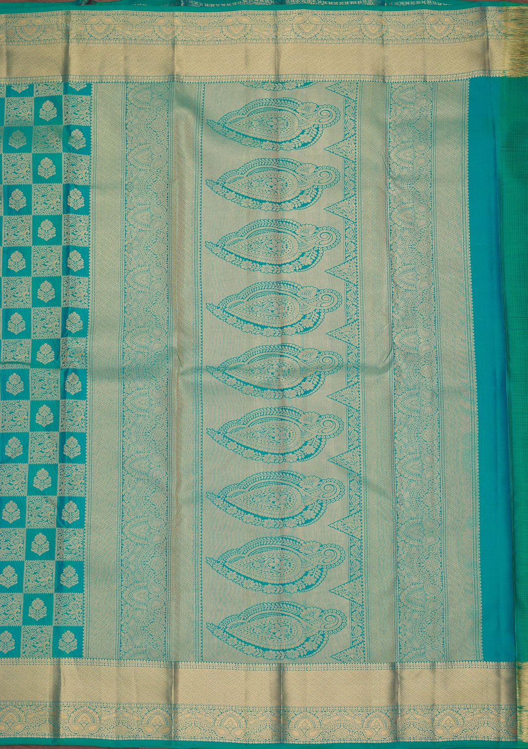 Rama Green Kanjivaram Pure Silk Saree