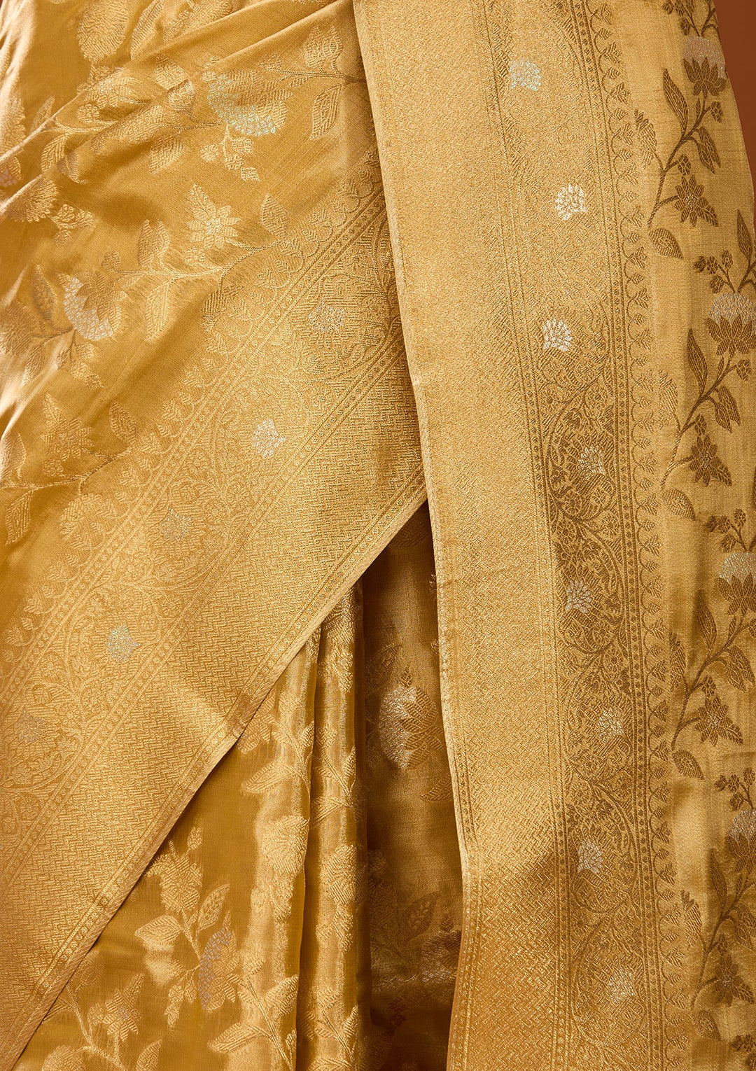 Gold Art Silk Kanjivaram Jaal Saree With Matching Blouse Piece