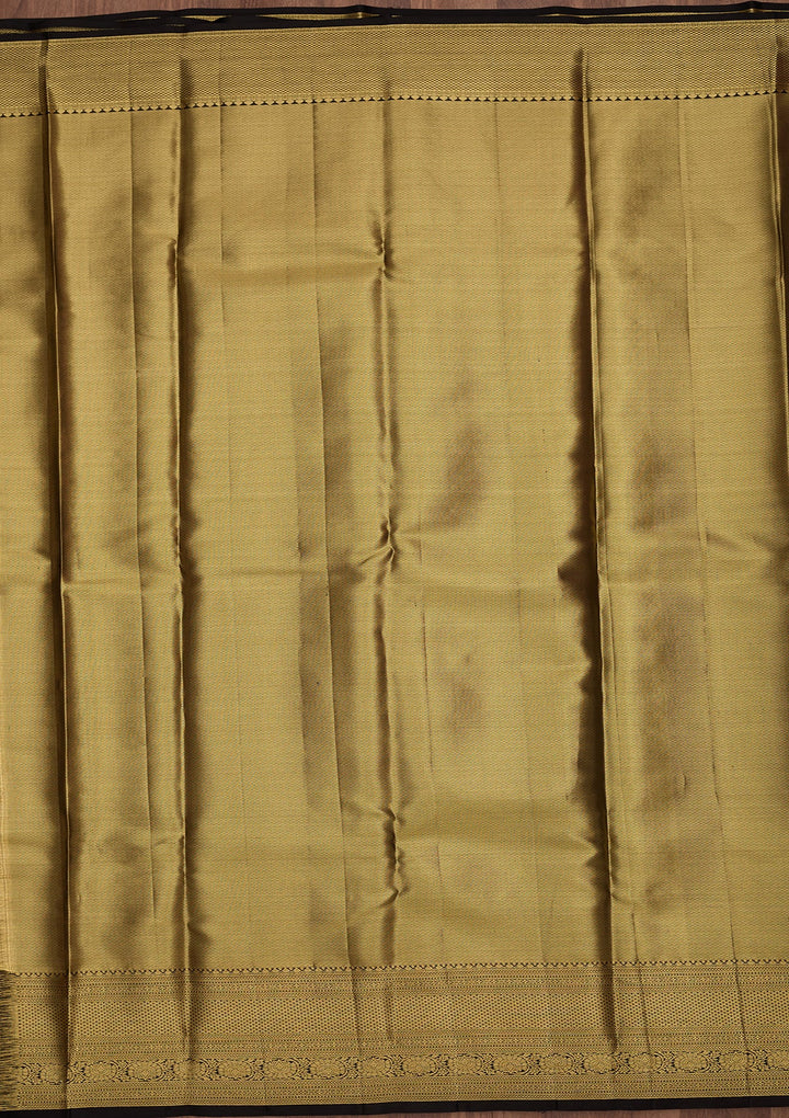 Gold Dharmavaram Tissue Silk Saree
