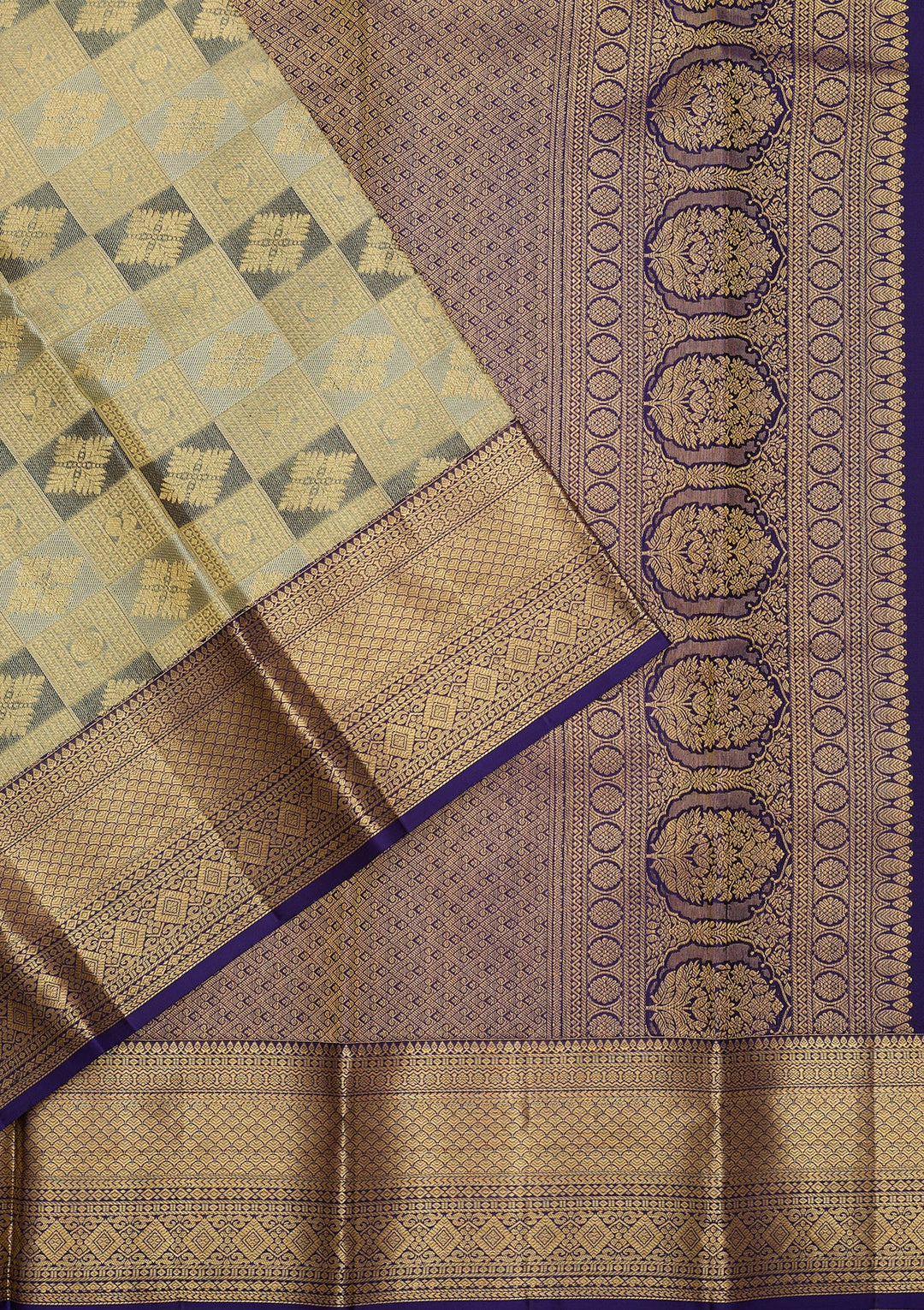 Sea Green Dharmavaram Tissue Silk Saree