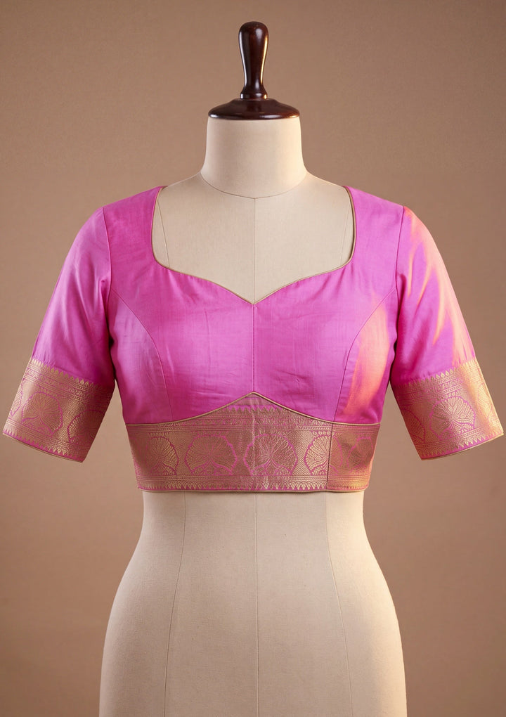 Lavender Silk Buti Saree With Matching Blouse Piece