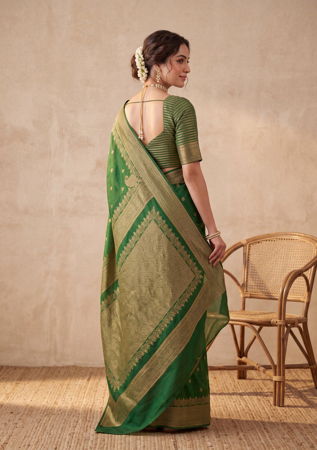 Bottle Green Silk Buti Banarasi Saree With Matching Blouse Piece